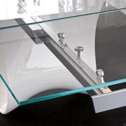 Wave table with sinuous central base - detail of aluminium rail (finish not available) and hardened glass top fixing
