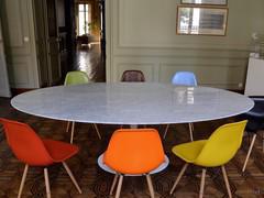 Elliptical C table 244 x 137 cm with white Carrara marble top - customer photo