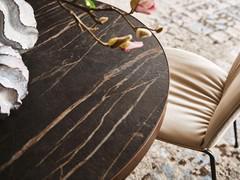 Detail of the stone Keramik porcelain stoneware top
