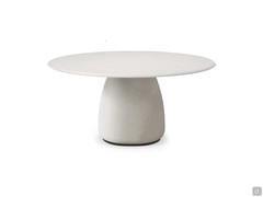 Botero table with spatulate clay base and top AR09 Oslo