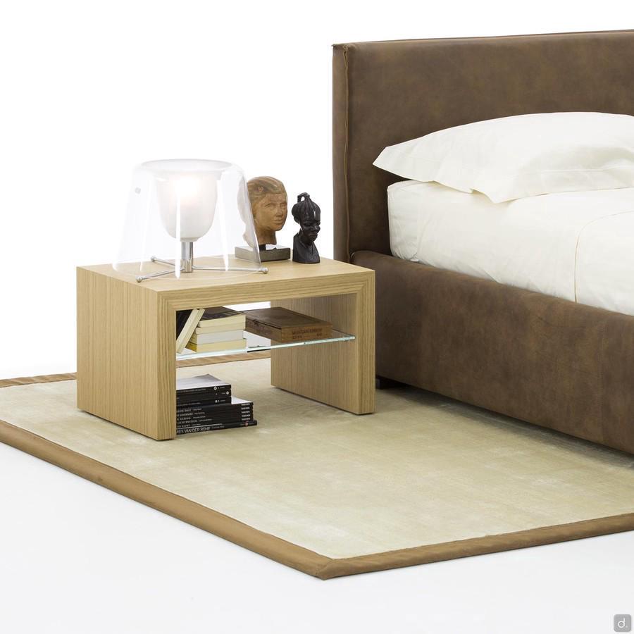 Alma sturdy bedside table in raw oak