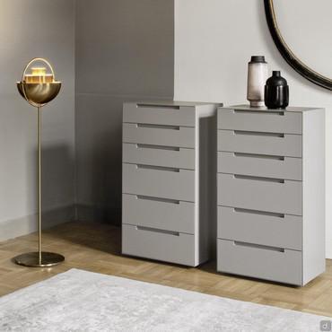 Portland bedroom set with central groove