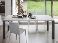 Adrian table with ceramic top, extended