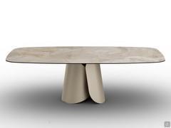 Miles table in the fixed barrel-shaped version, with glossy onyx amber ceramic top