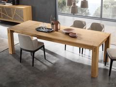 Bogotà rectangular extending wooden table in the version with double under-top extension. Top and frame in brushed oak