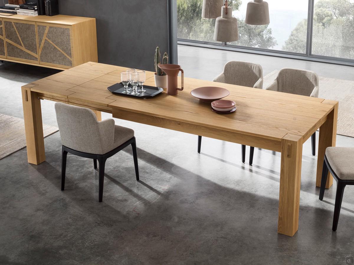 Bogotà rectangular extending wooden table in the version with double under-top extension. Top and frame in brushed oak