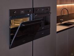 Smeg double oven in AluX 01 modern kitchen