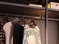 The metal clothing rod is supplied as standard in all Neptune Lounge cabinets with a depth of 61.6 cm