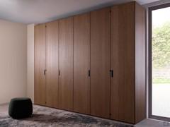 View of the Driver Wide wardrobe, with folding door, when closed. Here entirely clad in fashion wood Biscuit Oak