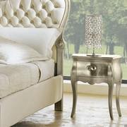 Gioia can be placed on a nightstand to read while relaxing on the bed
