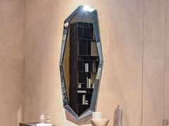 Designer mirror Emerald by Cattelan