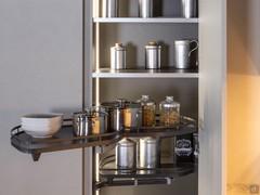 Perfectly extended shelf: perfect for keeping everything within reach