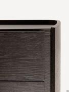 Demonstration image of vertical groove detail - Non-representative finish 