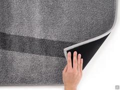 Detail of the bottom in black elastic fabric