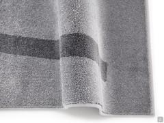 Tone variations according to the lighting conditions