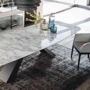Mapoon faded rug by Cattelan marked by a vintage look