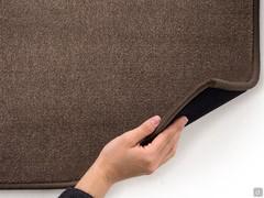 Detail of the back in elastic rubber fabric