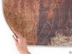 Detail of the thickness of the Sibyl carpet