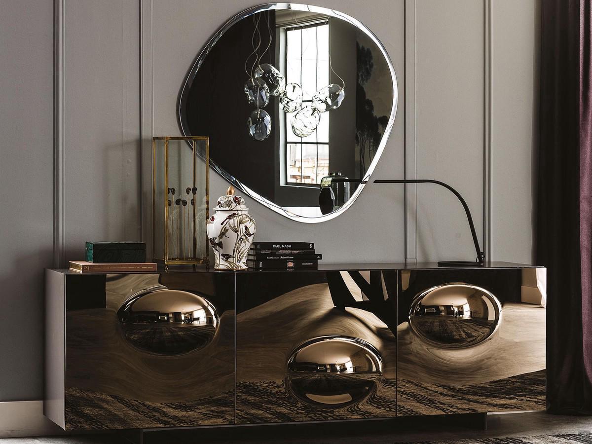 Modern sideboard with Paramount mirrored doors by Cattelan distinguished by oval curves