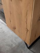 Detail of a Pilar door in Kuba oak. Numerous natural wood stains as well as all RAL and NCS matt lacquer colours are available