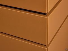Detail of the visible 45° machining, common to all Raiki fronts regardless of model (shown here on the sideboard)
