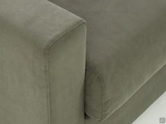 Detail of the cover with simple stitch