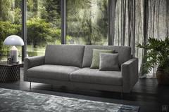 Wide and soft back cushions