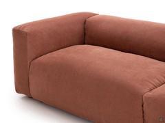 Detail of the soft and voluminous cushions
