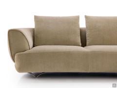 Detail of the proportions of the monocoque seat raised off the ground by the V-shaped feet and shaped armrests