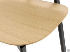 Detail of the wooden seat