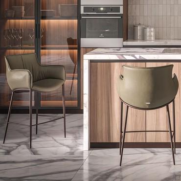 Rhonda high kitchen stool by Cattelan