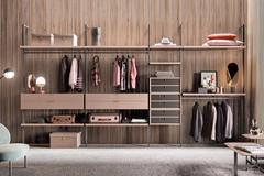 The elegant Betis walk-in wardrobe with shelves, drawers, open storage compartments and clothes rails