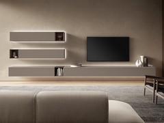 Wall-hung base units in matt lacquered hazelnut finish with 10:10 front processing