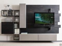 Wall system in elm wood Oak 25S, mdf Compact Ash and details in glass