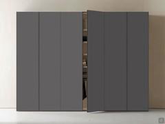 Armoire à portes battantes Midley Wide Fast - Mélaminé plomb lisse avec gorge assortie