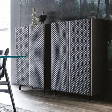 Buffet Tiffany en cuir avec portes matelassées par Cattelan