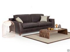 Canapé en cuir vieilli Elwood, également disponible avec revêtement tissu, également déhoussable.