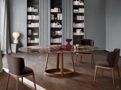 Joy Chaise sans accoudoir de Bonaldo, ici proposée en combinaison avec la table Greeny