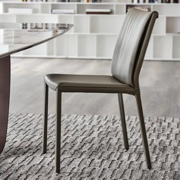 Chaise tapissée avec dossier et coussin Italia by Cattelan