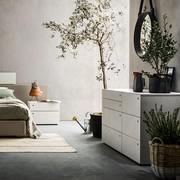 Chevet et commode Jess avec pieds bas