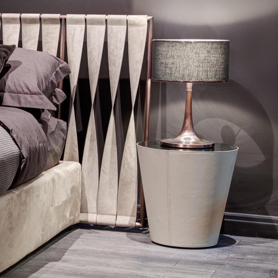 Conico Table de chevet moderne en cuir par Cantori