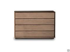 Commode Manaus à 4 tiroirs dans la version avec façades unies