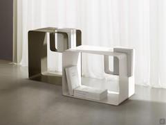 Malmo est un complément polyvalent qui peut être utilisé à la fois dans la zone de couchage et dans le salon comme table de chevet, table d'appoint ou table d'appoint.