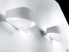 Paire d'appliques murales en métal Linfa blanc, également disponibles en version bicolore