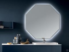Grand miroir octogonal Borea à bord biseauté 
