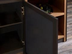 Cadre intérieur de la porte à charnières, finition HPL