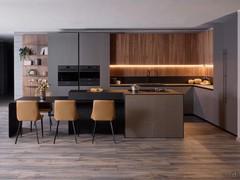 Cuisine moderne AluX 01 outlet avec portes alvéolaires en aluminium ultra-légères et ultra-minces 