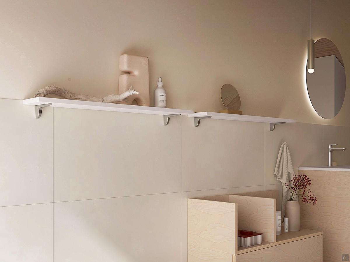 Etagère personnalisée pour la buanderie Oasis, laquée blanc mat d'une épaisseur de 1,8 cm avec supports d'étagères visibles en métal nickel brossé.