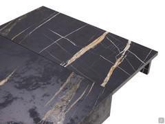 Détail du mécanisme d'ouverture latérale du plateau sans joints centraux (pas de continuité du grain entre le plateau et les extensions)