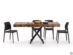 Table basse Lucas transformée en table de salle à manger pratique et compacte pour 8 personnes